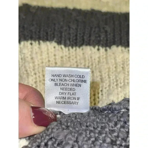 NWT PacSun Kirra Striped Chunky Bauble Knit Sweater Ivory Grey Size Xsmall - Picture 5 of 5